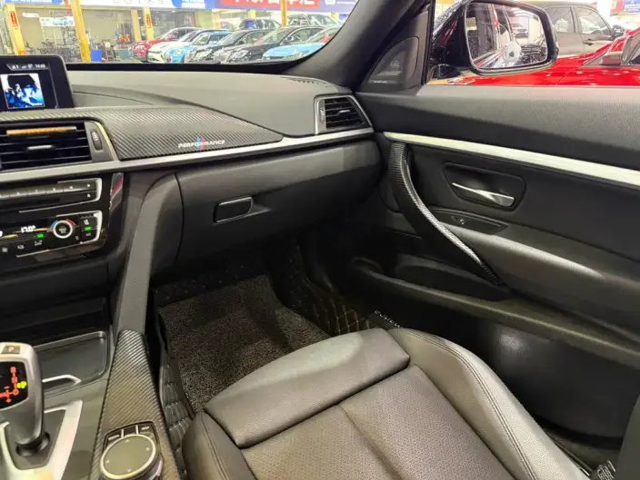 BMW 3 Series Gran Turismo 2020 Model 320i M Sports Set – фото 8