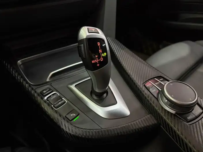 BMW 3 Series Gran Turismo 2020 Model 320i M Sports Set – фото 20