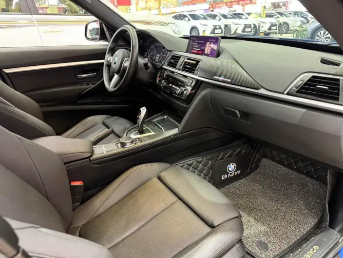 BMW 3 Series Gran Turismo 2020 Model 320i M Sports Set – фото 24