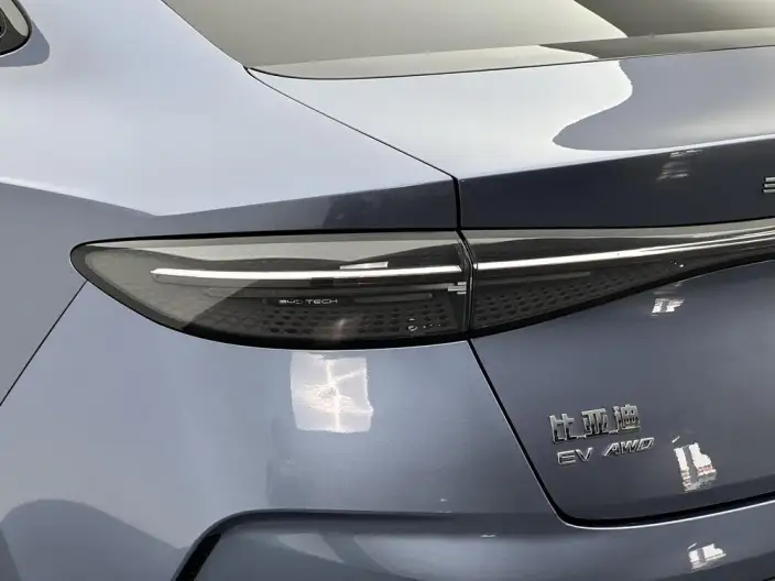 BYD Seal 2022 Model 650KM 4WD performance version – фото 13