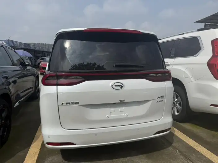 GAC Trumpchi M6 2021 Model 270T Automatic Deluxe Edition 7 seat – фото 4