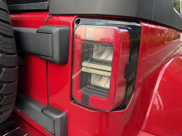 BAIC BJ40 2020 Model 2.0T Automatic 4WD Tribute to the 2020 Edition Supreme Model – фото 10