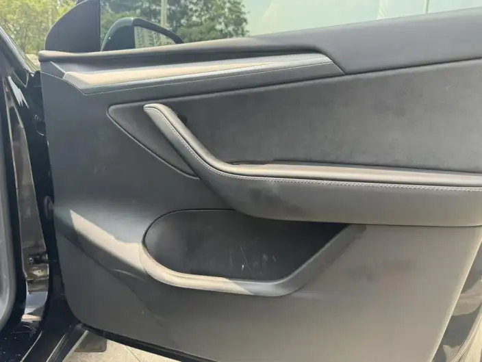 Model Y 2023 Model Rear-wheel drive version – фото 7