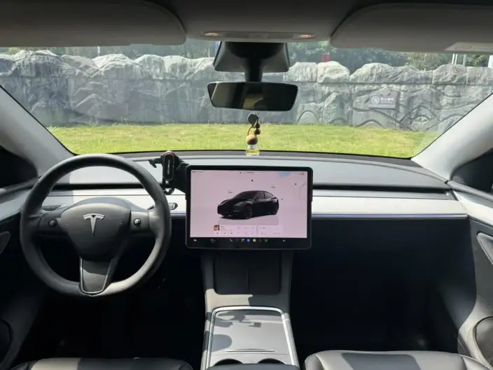 Model Y 2023 Model Rear-wheel drive version – фото 12