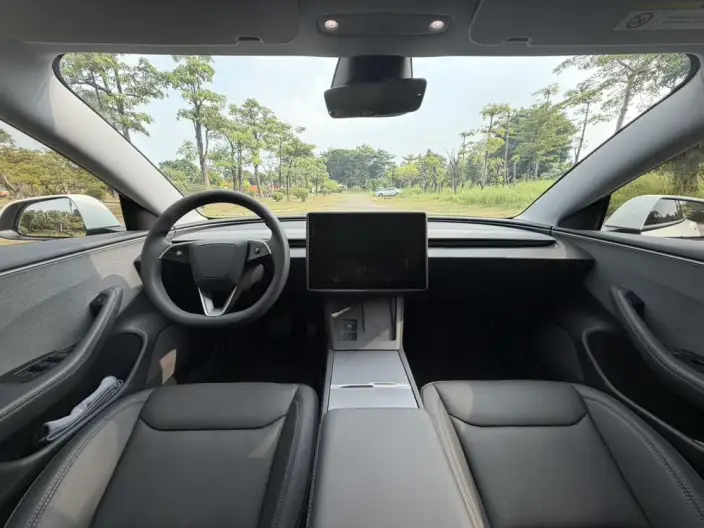 Model 3 2025 Model Rear-wheel drive version – фото 9