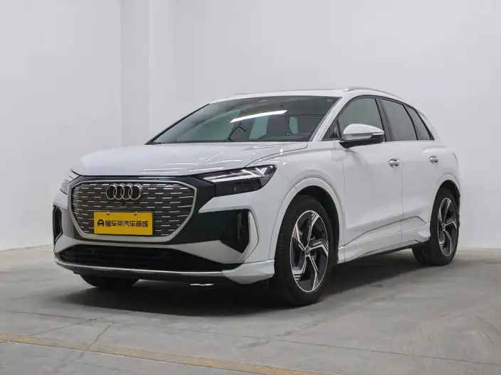 Audi Q4 e-tron 2024 Model 40 e-tron Genesis Edition – фото 1