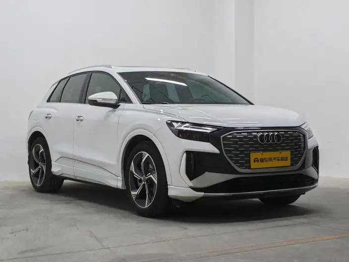 Audi Q4 e-tron 2024 Model 40 e-tron Genesis Edition – фото 3