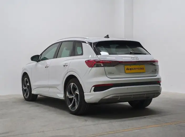 Audi Q4 e-tron 2024 Model 40 e-tron Genesis Edition – фото 5