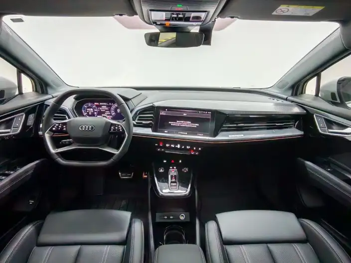 Audi Q4 e-tron 2024 Model 40 e-tron Genesis Edition – фото 14