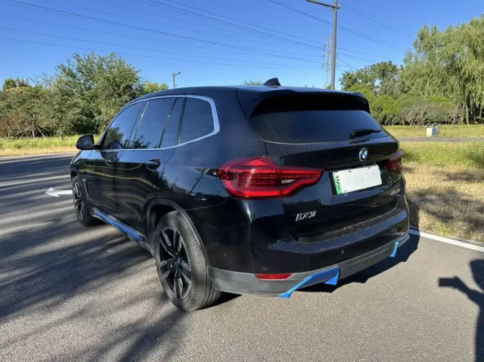 BMW iX3 2021 Model Facelift Leading Model – фото 4