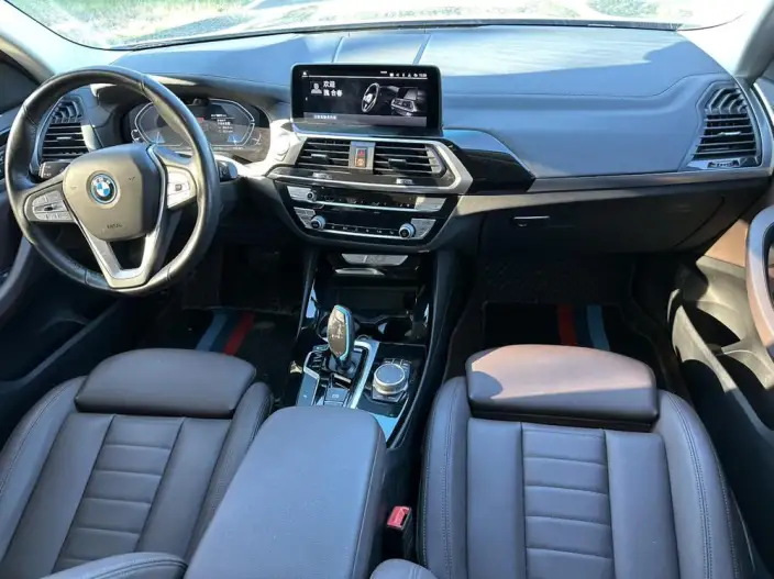 BMW iX3 2021 Model Facelift Leading Model – фото 9
