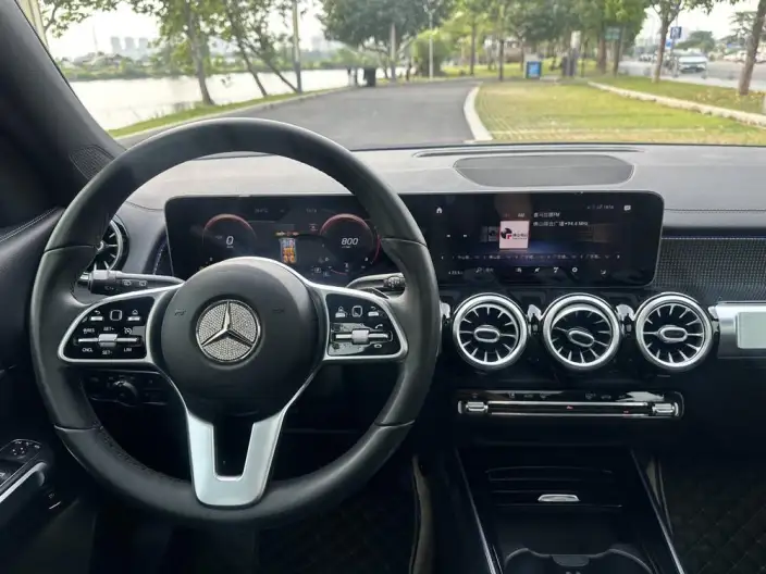 Mercedes-Benz GLB 2020 Model GLB 200 Fashion Model – фото 17