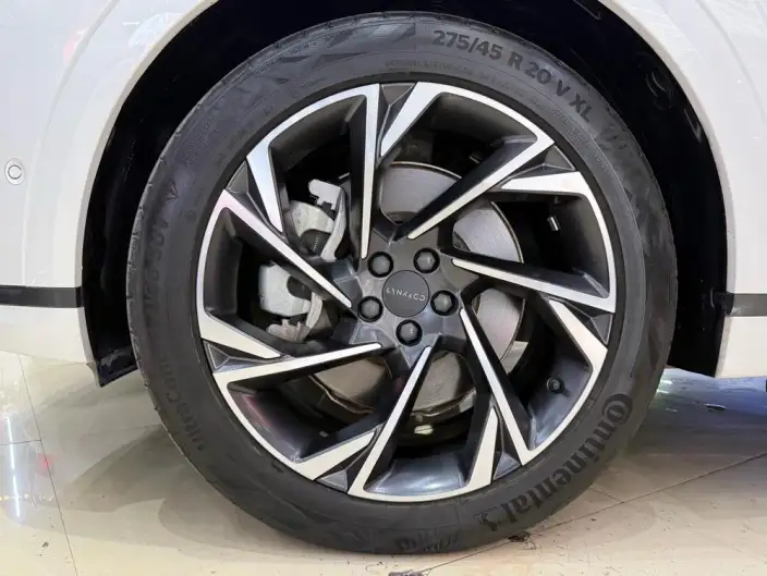 Lynk & Co 09 EM-P 2021 Model 2.0TD Performance version VI seat Halo – фото 14