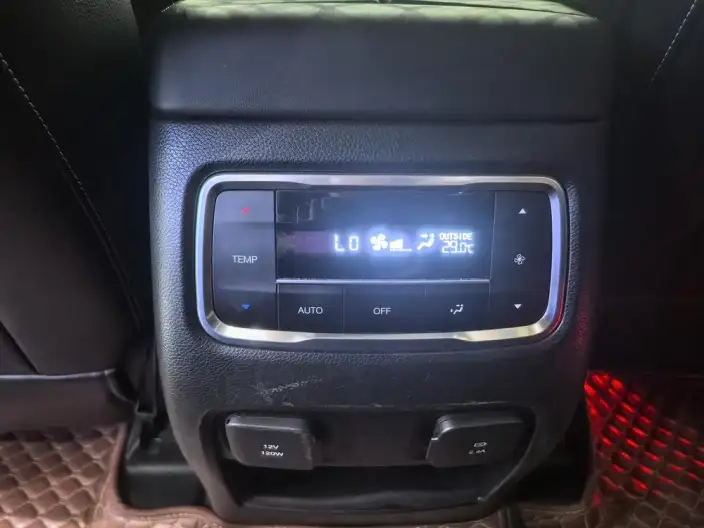 GAC Trumpchi GS8 2020 Model 390T 2WD Luxury Zhilian Edition 7 seat – фото 7