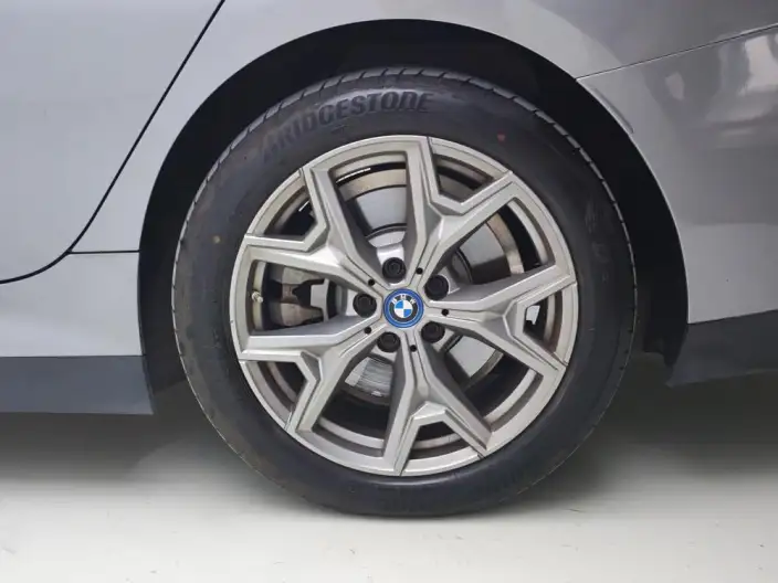 BMW i3 2022 Model eDrive35L – фото 9