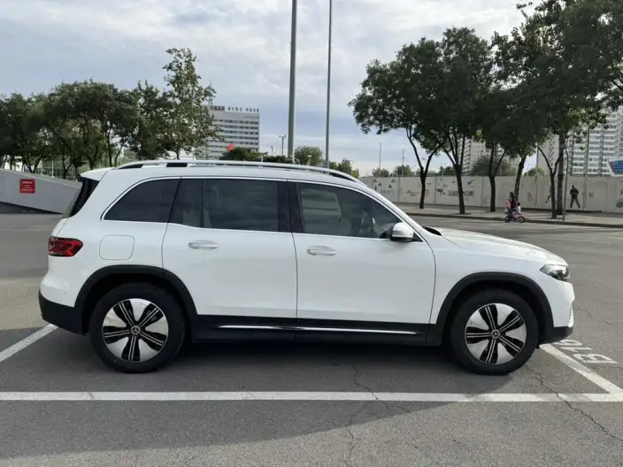 Mercedes-Benz EQB 2022 Model EQB 260 – фото 5