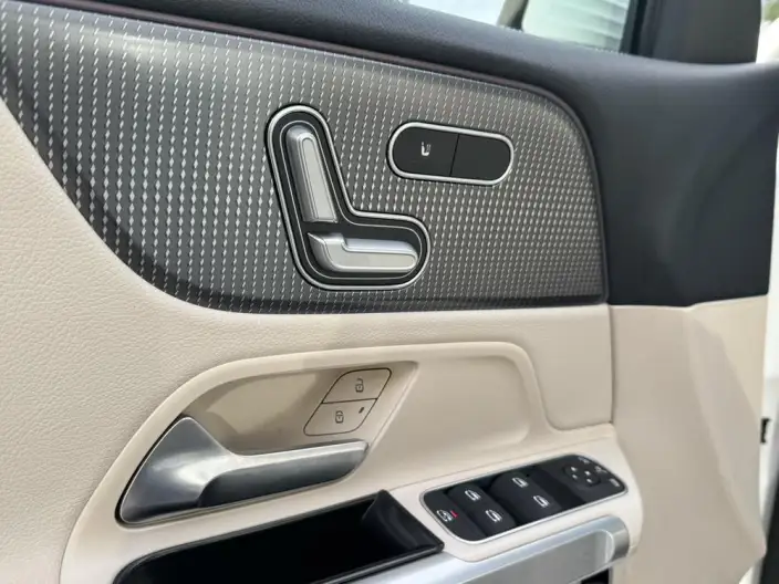 Mercedes-Benz EQB 2022 Model EQB 260 – фото 7