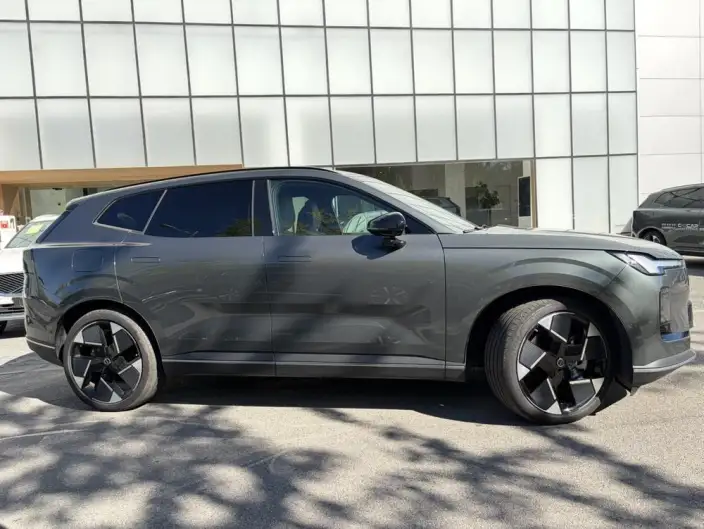 Volvo XC70 2026 Model 4WD Ultra-long Endurance Ultra – фото 7