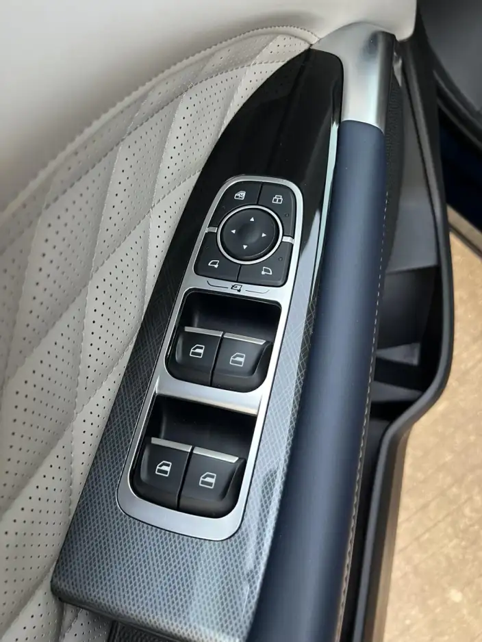 Mocha 2021 Model 2.0T 2WD Strong Edition – фото 9