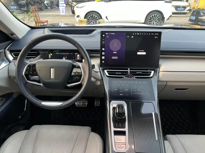 Mocha 2021 Model 2.0T 2WD Strong Edition – фото 12