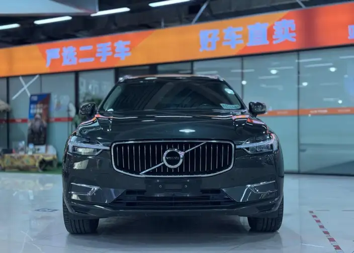 Volvo XC60 2020 Model T5 4WD Smart Range Deluxe Edition – фото 2