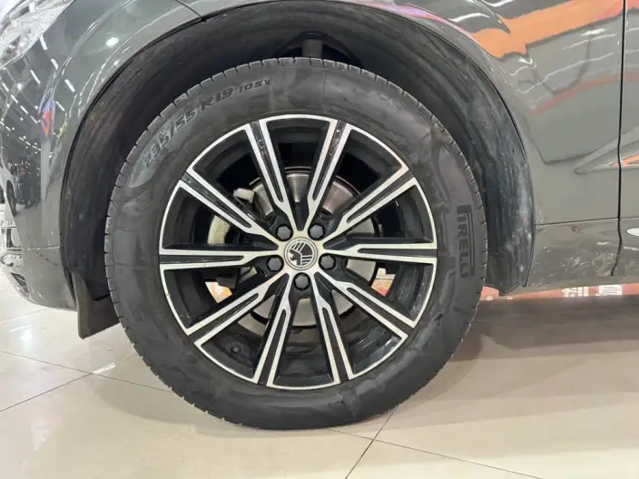 Volvo XC60 2020 Model T5 4WD Smart Range Deluxe Edition – фото 10