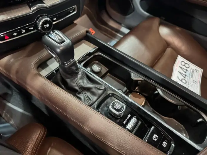 Volvo XC60 2020 Model T5 4WD Smart Range Deluxe Edition – фото 15