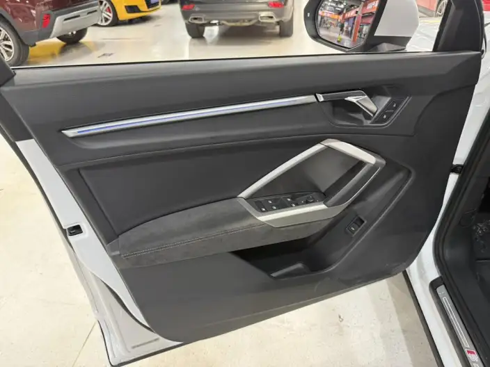 AUDI Q3 2020 Model 40 TFSI Fashion Dynamic Model – фото 11