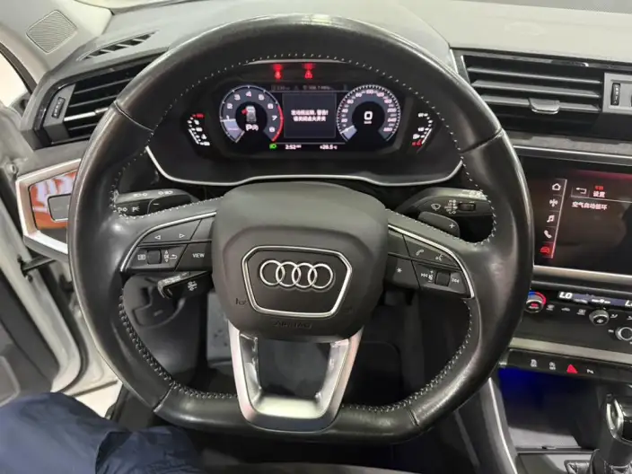 AUDI Q3 2020 Model 40 TFSI Fashion Dynamic Model – фото 20