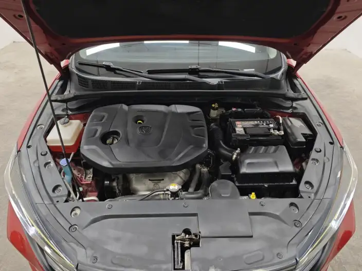 Changan Eado 2020 Model PLUS 1.6L GDI Automatic Luxury Model – фото 10