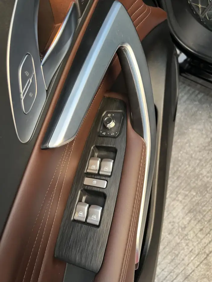 WEY VV7 2021 Model 2.0T Technology Edition – фото 21