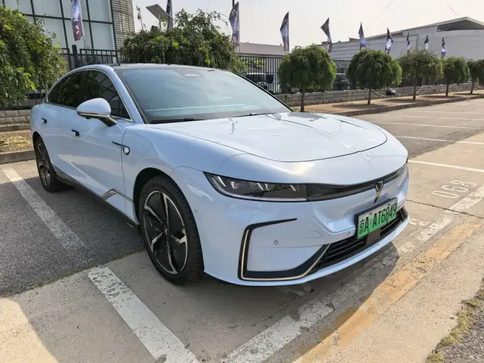 Voyah Pursuit EV 2023 Model 730km Long Battery Life Pro Edition – фото 3