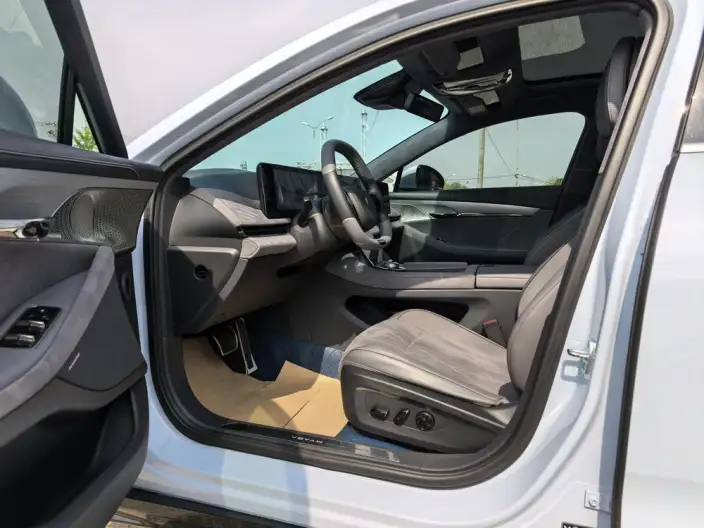 Voyah Pursuit EV 2023 Model 730km Long Battery Life Pro Edition – фото 12