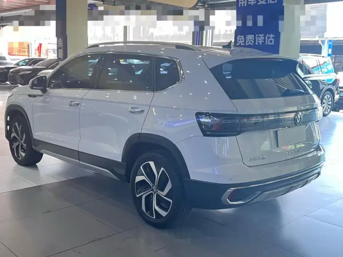 Volkswagen Tharu 2023 Model 300TSI 2WD Full Moon Edition – фото 4