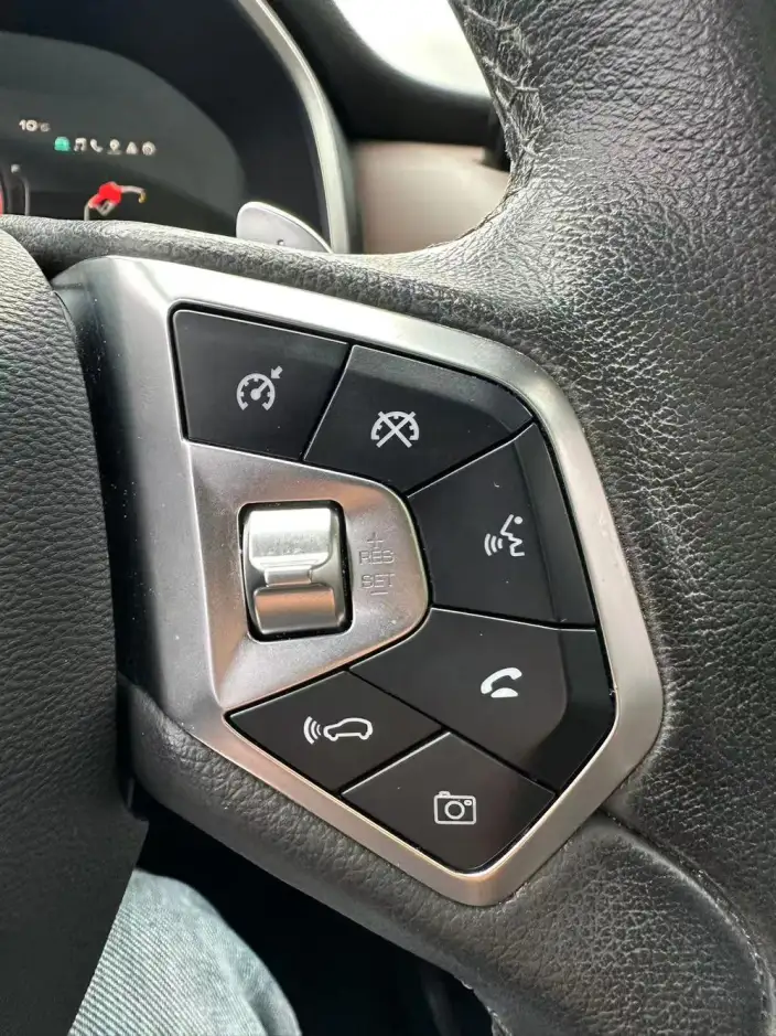 WEY VV6 2020 Model 2.0T 2WD Smart Enjoy + – фото 14