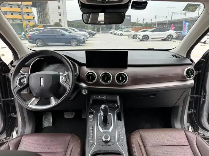 WEY VV6 2020 Model 2.0T 2WD Smart Enjoy + – фото 19