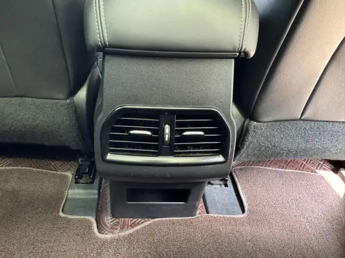 WEY VV6 2021 Model 2.0T 2WD Smart Enjoy + – фото 11