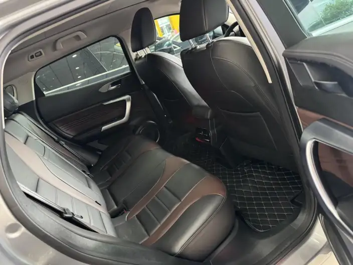 WEY VV5 2020 Model 1.5T Smart Pioneer – фото 6