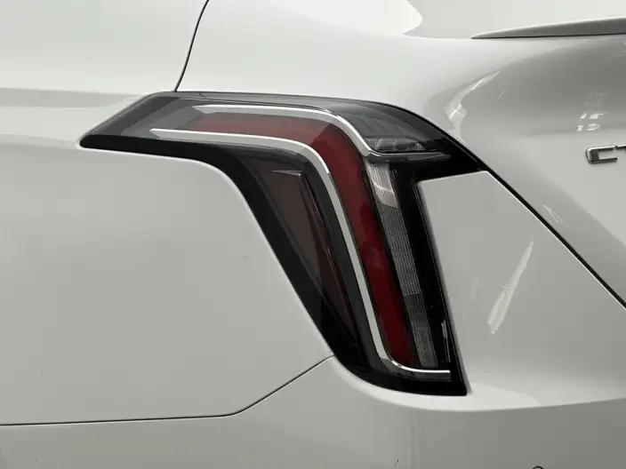 Cadillac CT4 2021 Model 28T Fashion Model – фото 13