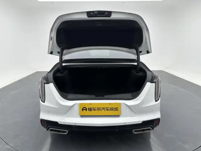 Cadillac CT4 2021 Model 28T Fashion Model – фото 20