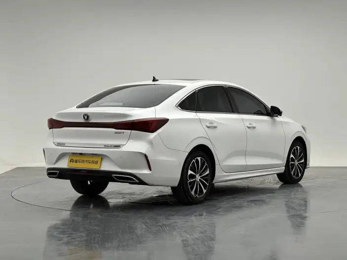 Changan Eado 2022 Model PLUS Blue whale NE 1.4T GDI DCT Flagship Model – фото 7