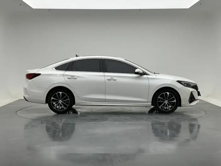 Changan Eado 2022 Model PLUS Blue whale NE 1.4T GDI DCT Flagship Model – фото 8