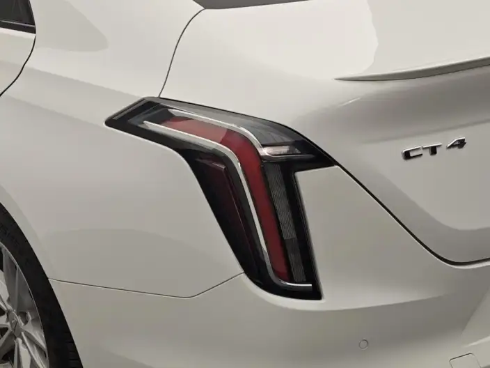 Cadillac CT4 2021 Model 28T Fashion Model – фото 13