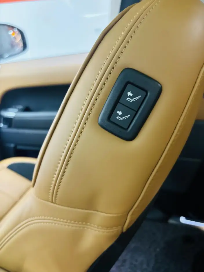 Range Rover Sport 2020 Model 3.0 L6 HSE DYNAMIC – фото 15
