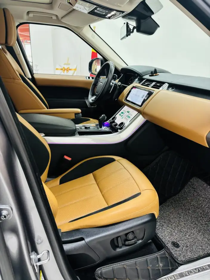 Range Rover Sport 2020 Model 3.0 L6 HSE DYNAMIC – фото 20
