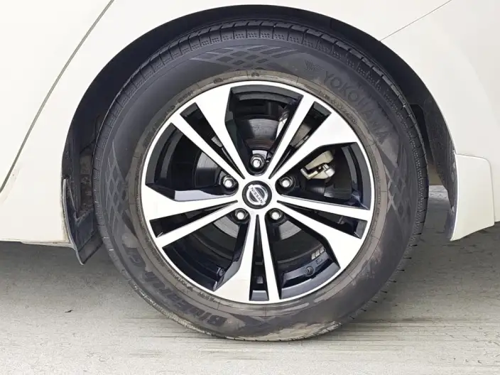 Nissan Sylphy 2020 Model Facelift 1.6L XL CVT Yuexiang Edition – фото 9