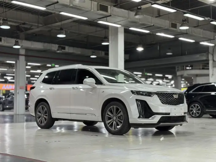 Cadillac XT6 2020 Model 28T VI seat Luxury Model – фото 3