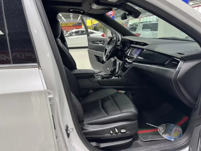 Cadillac XT6 2020 Model 28T VI seat Luxury Model – фото 24