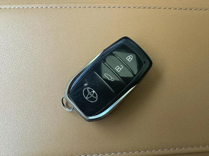 Venza 2022 Model 2.0L CVT 4WD Supreme Edition – фото 11