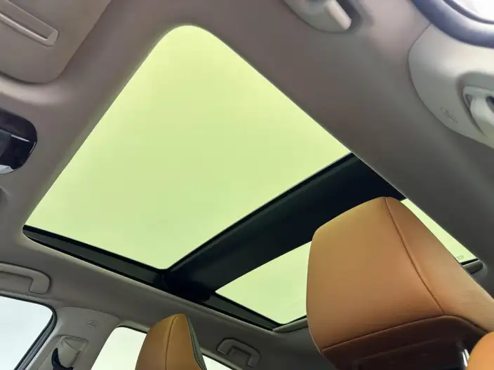 Venza 2022 Model 2.0L CVT 4WD Supreme Edition – фото 19